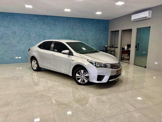 TOYOTA COROLLA 1.8 GLI 16V FLEX 4P AUTOMÁTICO